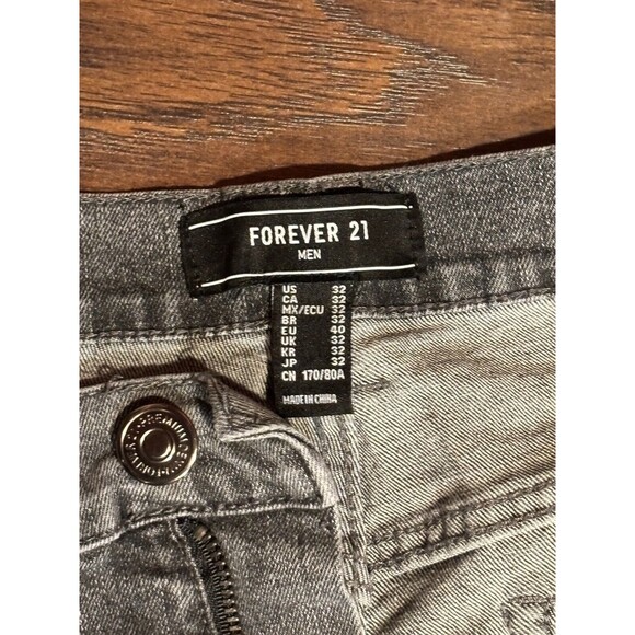 Forever 21 Men’s Jeans, Heavily Distressed/Unhemmed (See Photos) Sz 32 - Picture 5 of 11